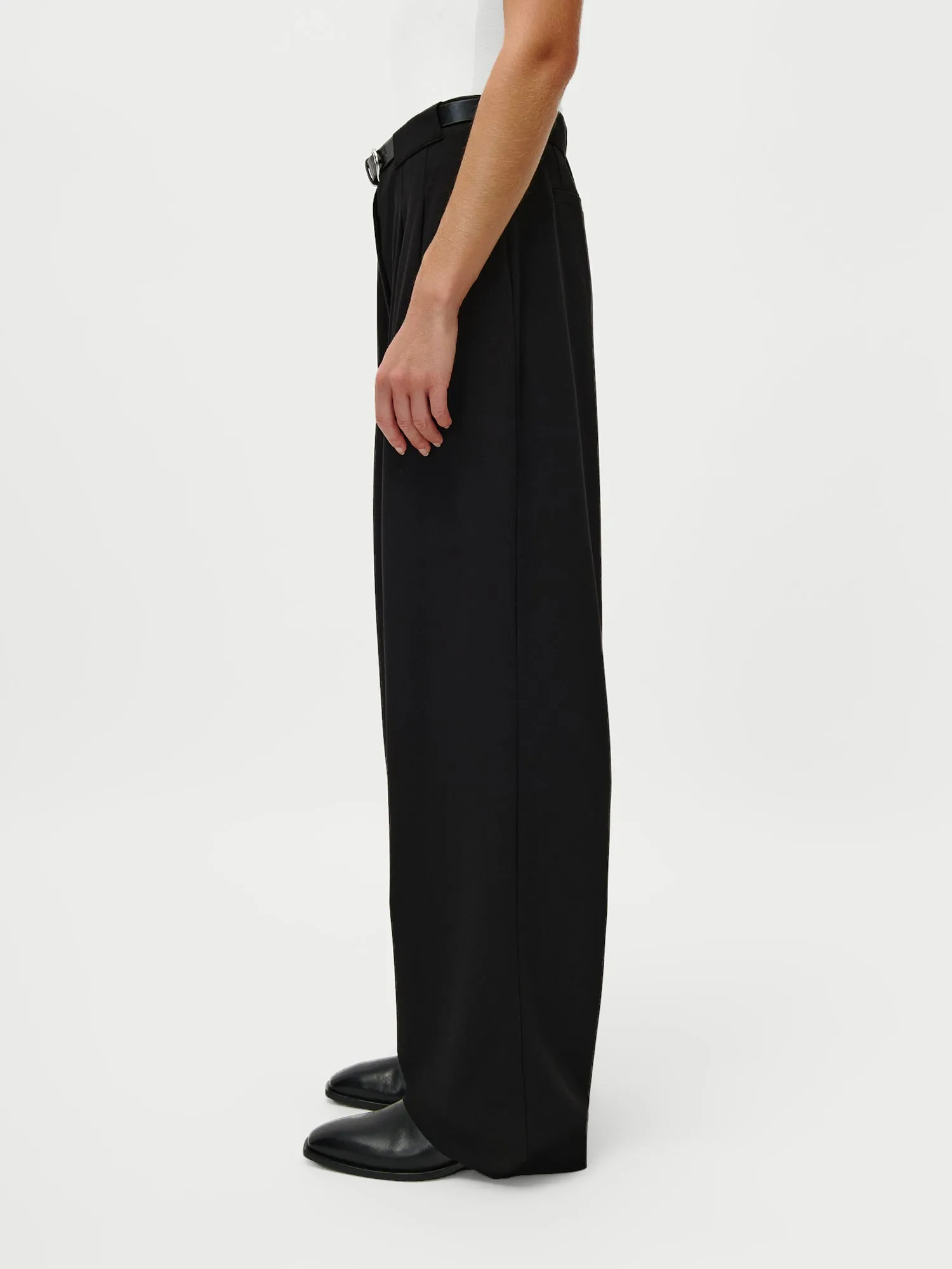 Jeromina Pants sold by LeGer product image thumbnail 4