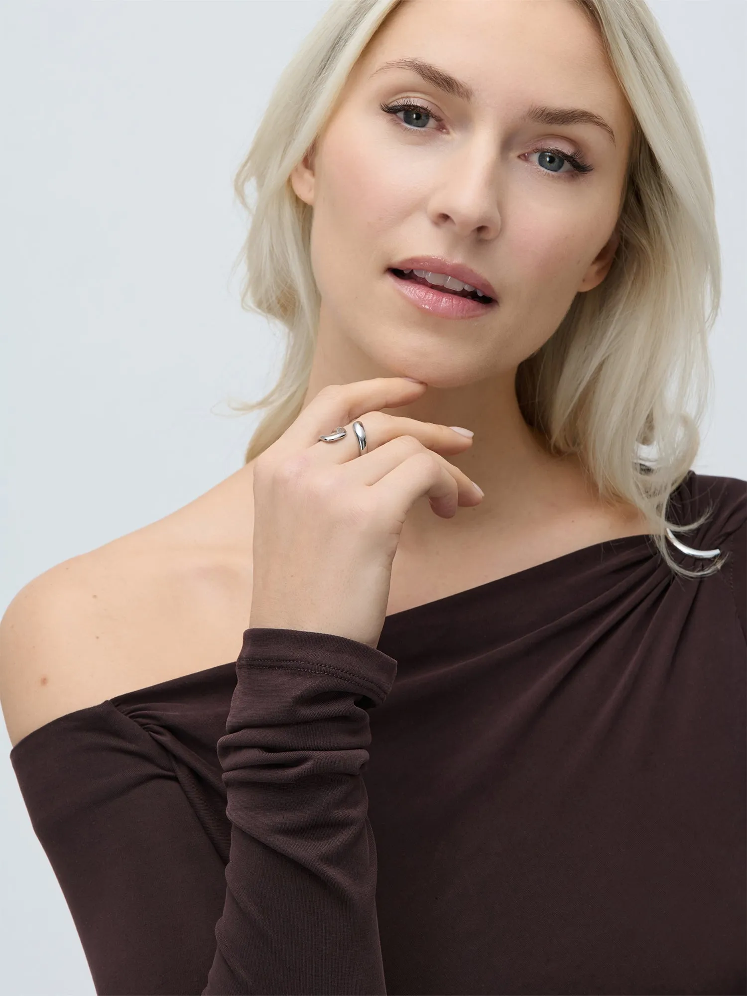 Style: "Lina" Ring sold by LeGer