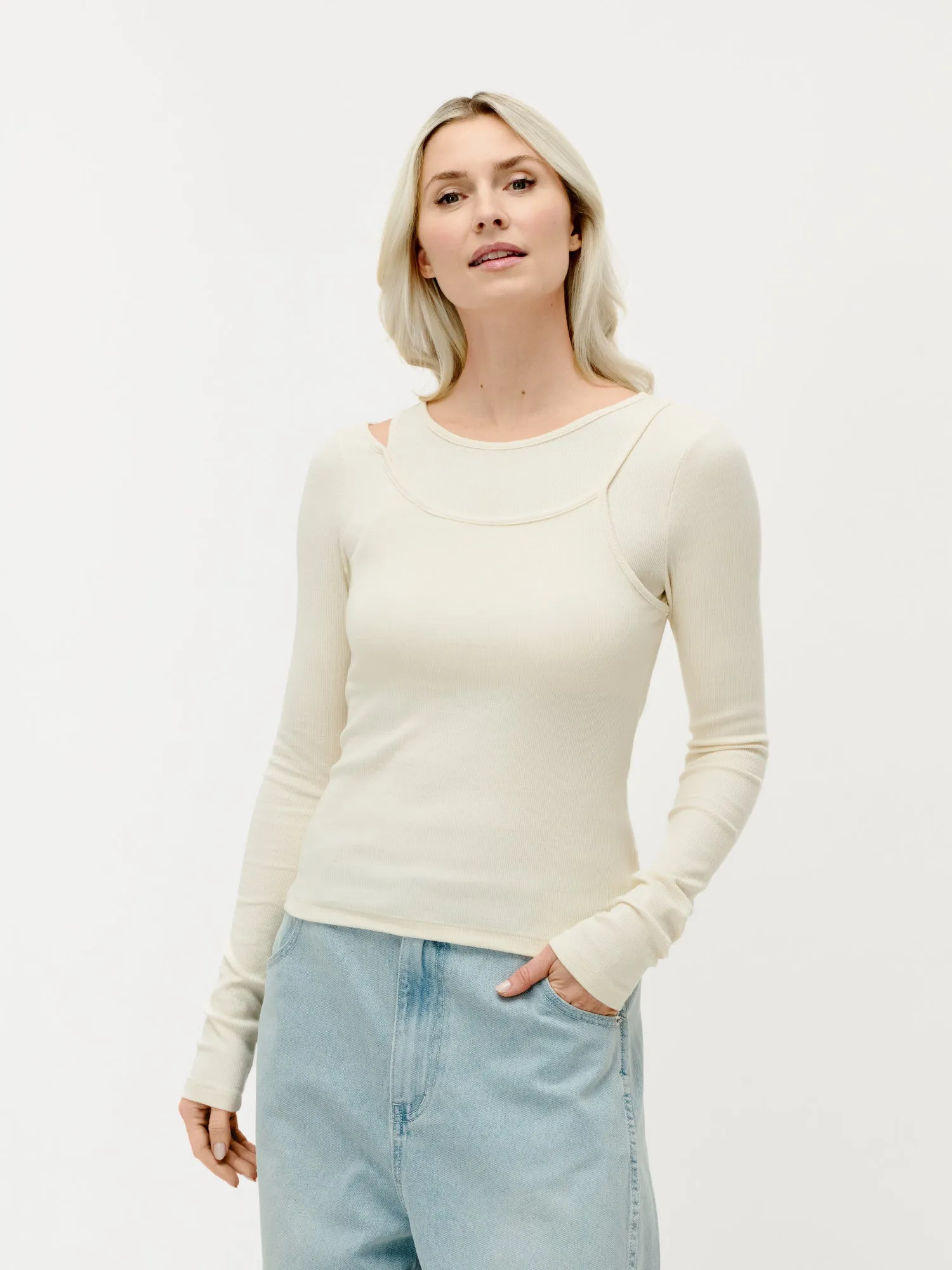 Lena Longsleeve sold by LeGer