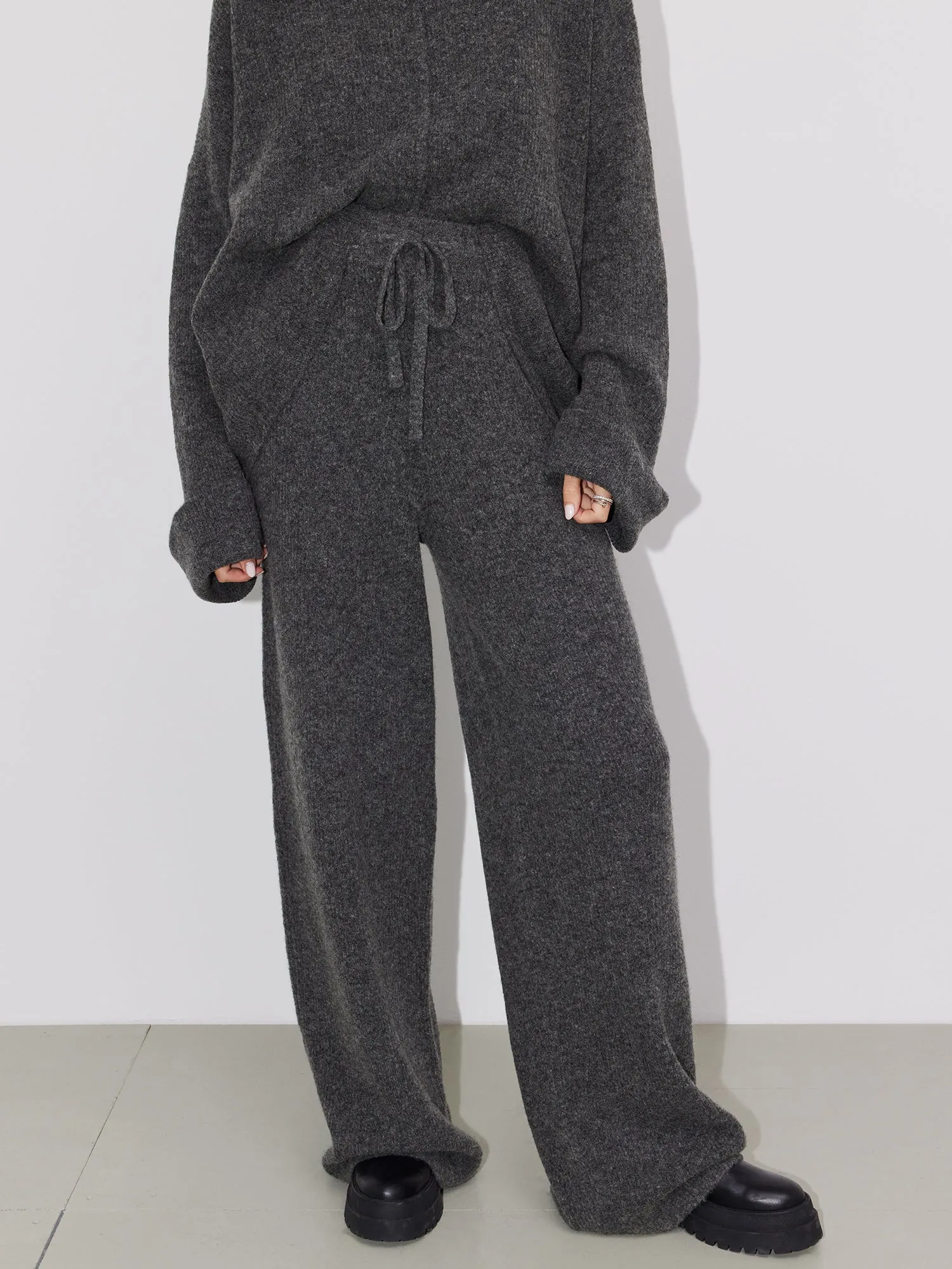 Hose 'Gigi' sold by LeGer