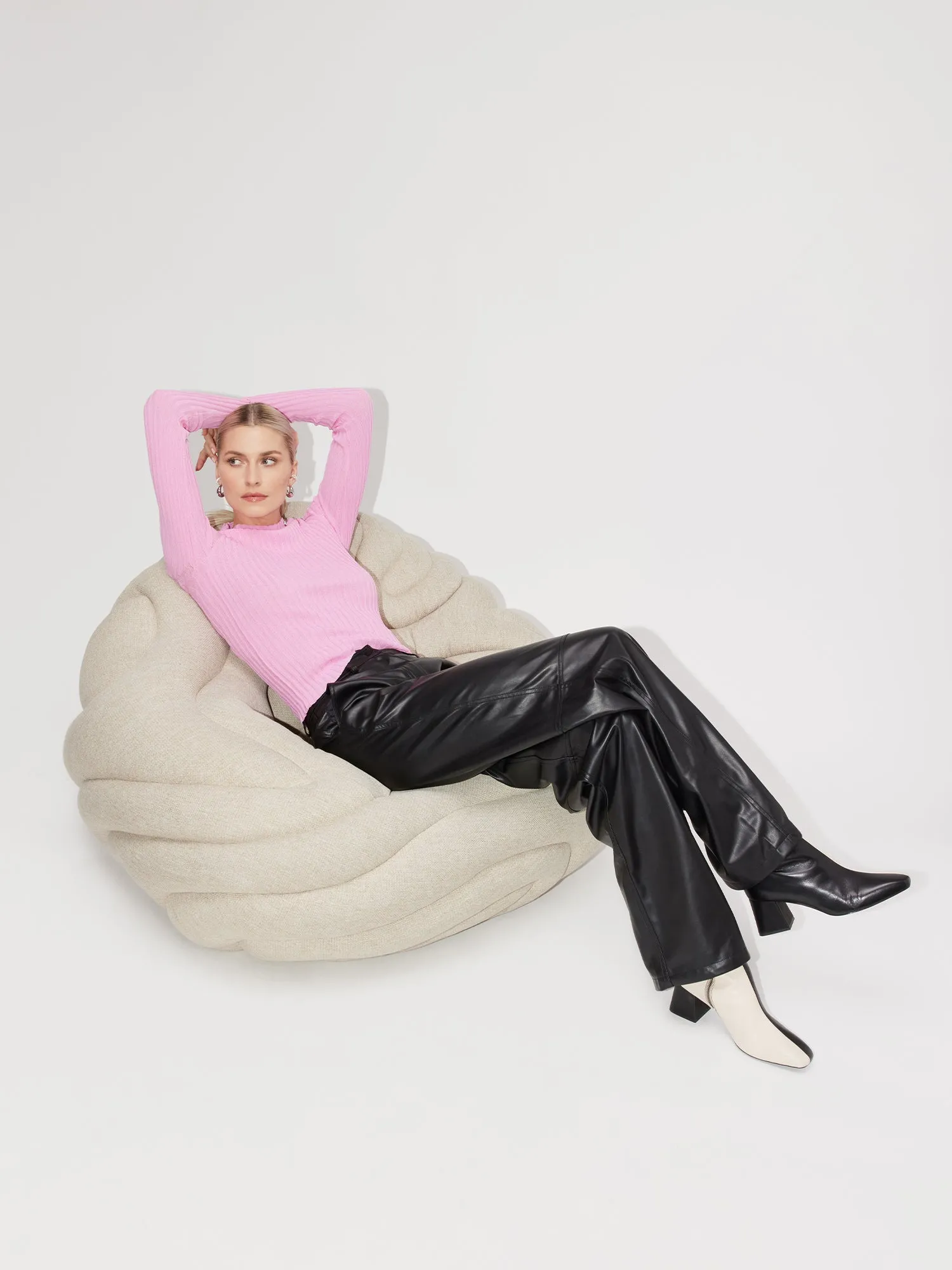 Hose 'Raven' sold by LeGer product image thumbnail 2