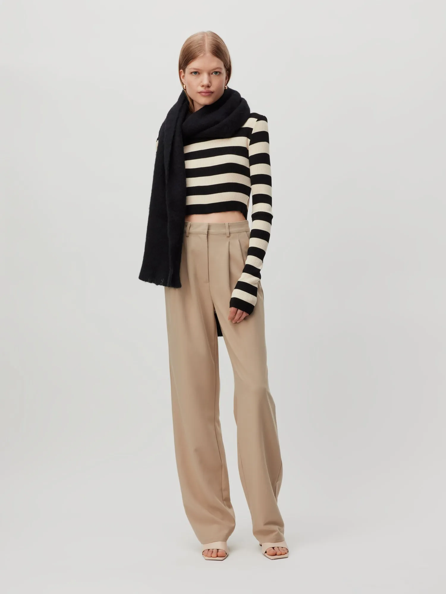 Schal 'Juliane' sold by LeGer product image thumbnail 2