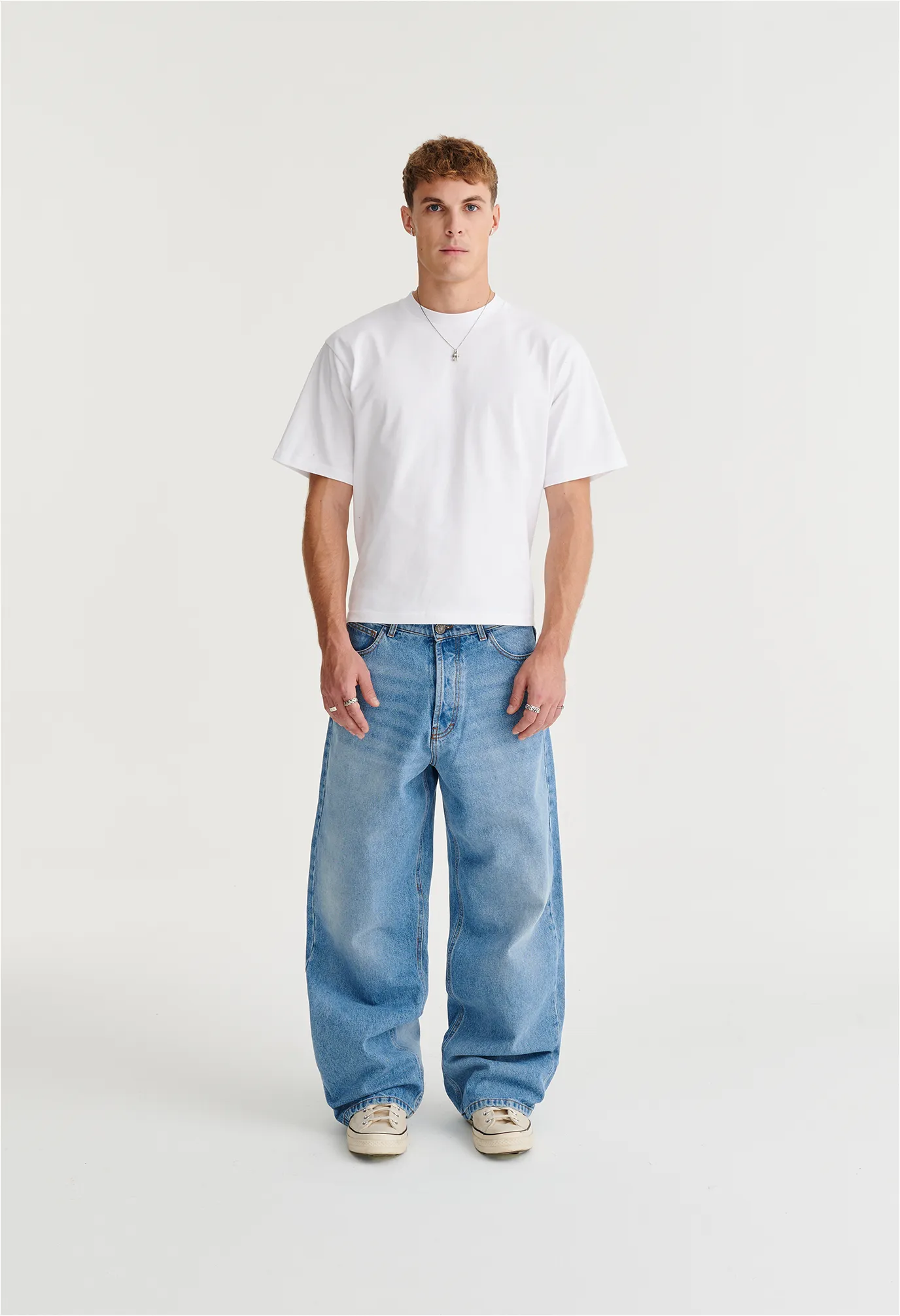 545 EVERYDAY HEAVYWEIGHT COTTON TEE PURE WHITE sold by Fivefourfive product image thumbnail 2