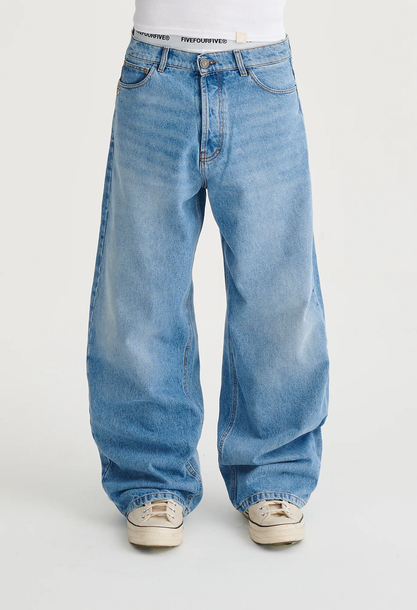 545 EVERYDAY DENIM 02 WIDE LEG WASHED BLUE | Parallel