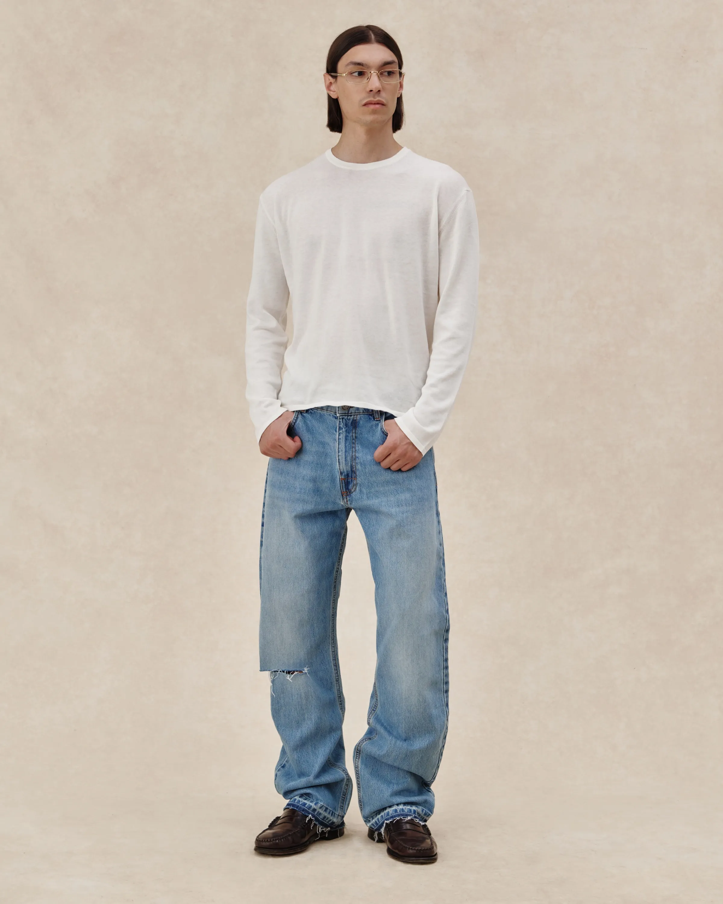 545 Denim 01 Distressed Regular sold by Fivefourfive product image thumbnail 2