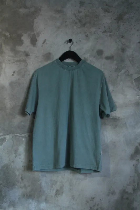 VINTAGE SANTAI TEE made by Atilla & Co