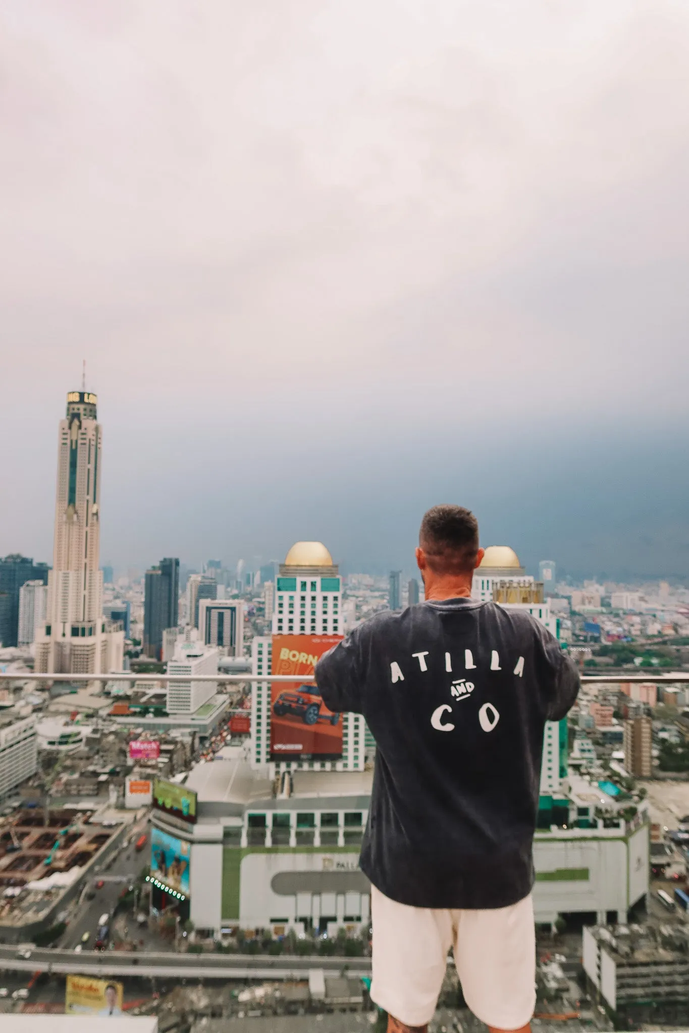 CENTRAL OVERSIZED TEE sold by Atilla & Co