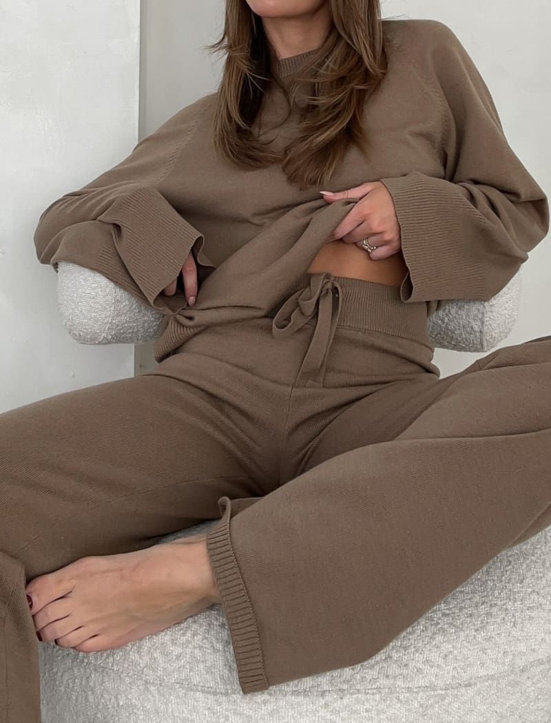 Tahoe Pullover | Teddy sold by Rumored product image thumbnail 3