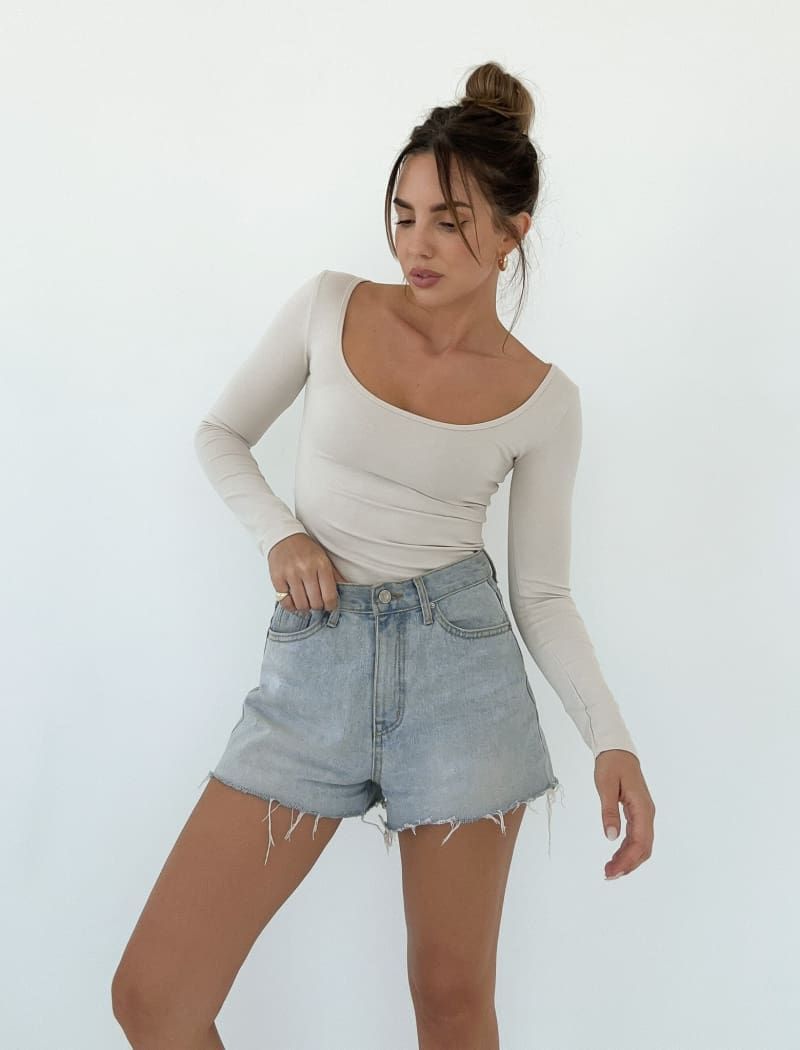 Prima Long Sleeve Top | Dune sold by Rumored product image thumbnail 3