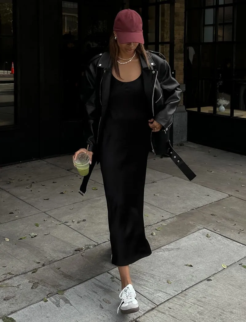 Market Midi Dress | Black sold by Rumored product image thumbnail 5