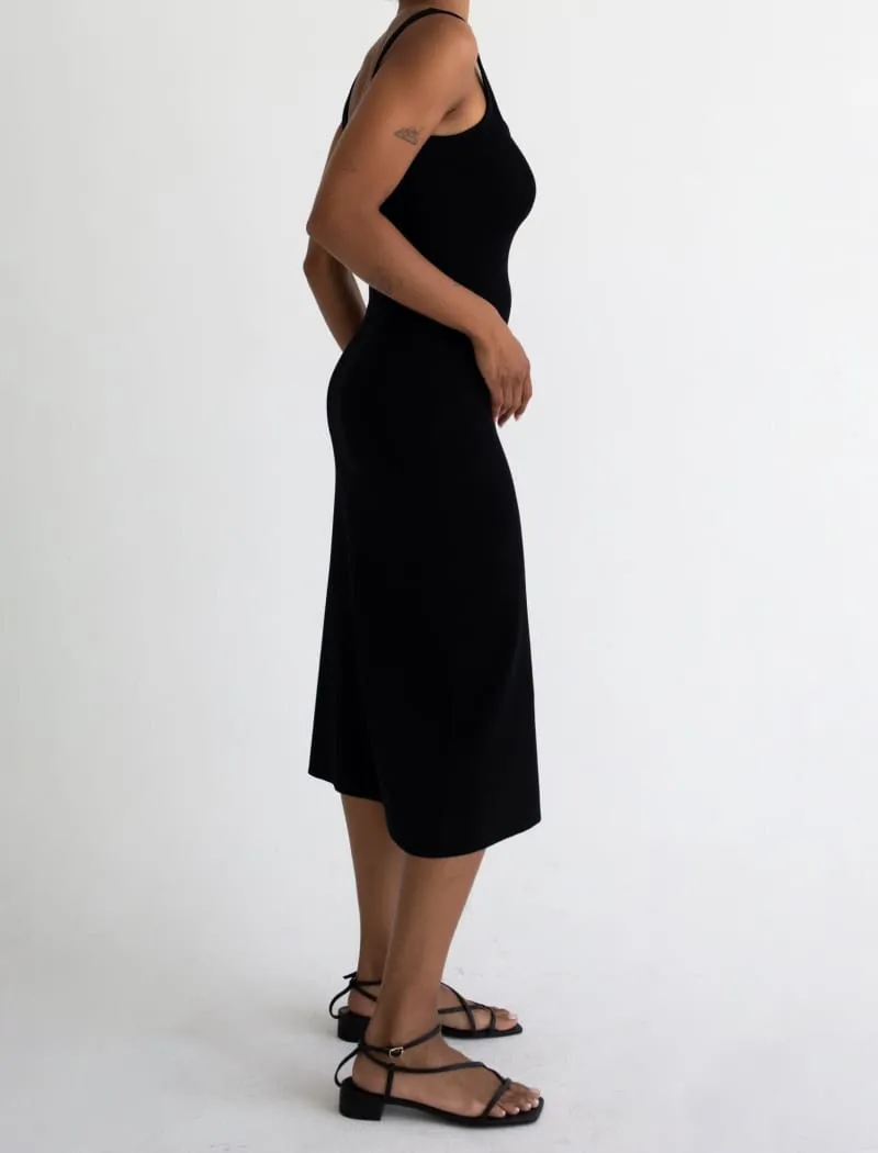 Parisian Midi Dress | Black sold by Rumored product image thumbnail 4