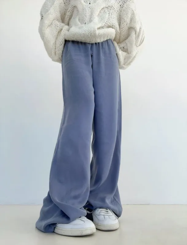 Cape Pant | Thunder sold by Rumored