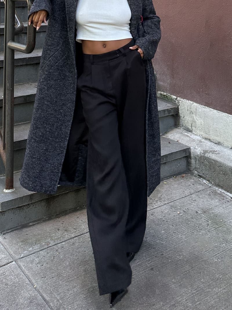 Banks Trouser | Black sold by Rumored product image thumbnail 4