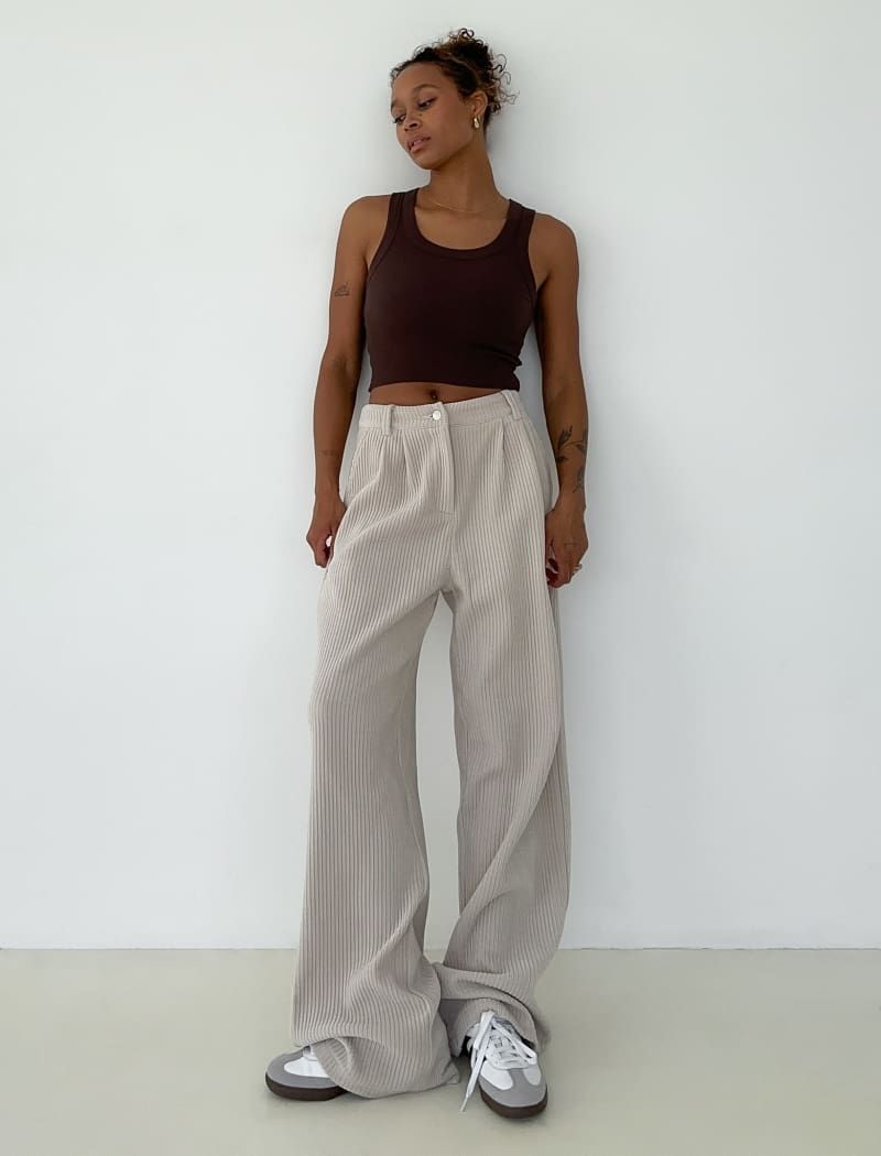 Yankee Tank | Espresso sold by Rumored product image thumbnail 5