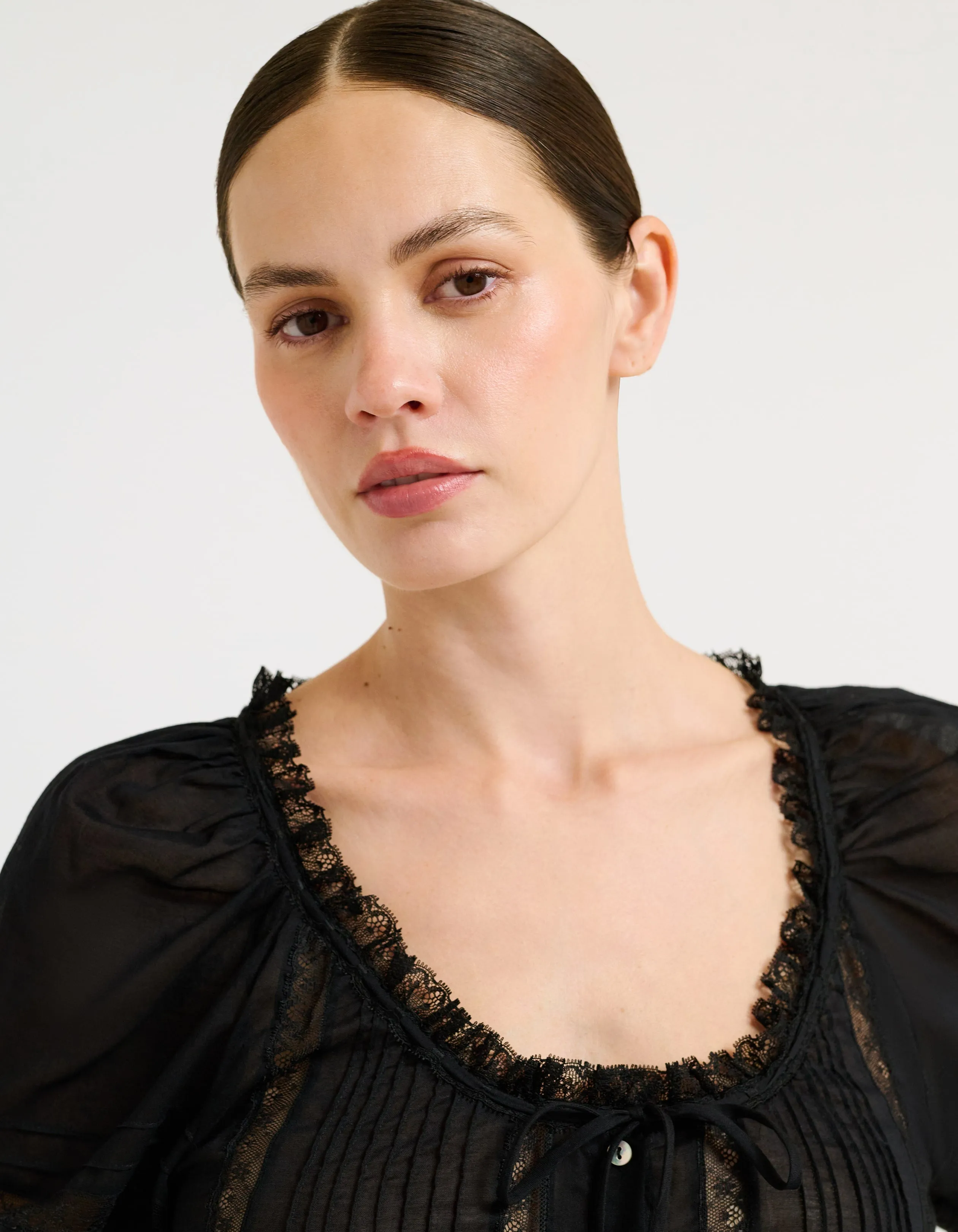 Prairie Top | Black sold by Rumored product image thumbnail 5