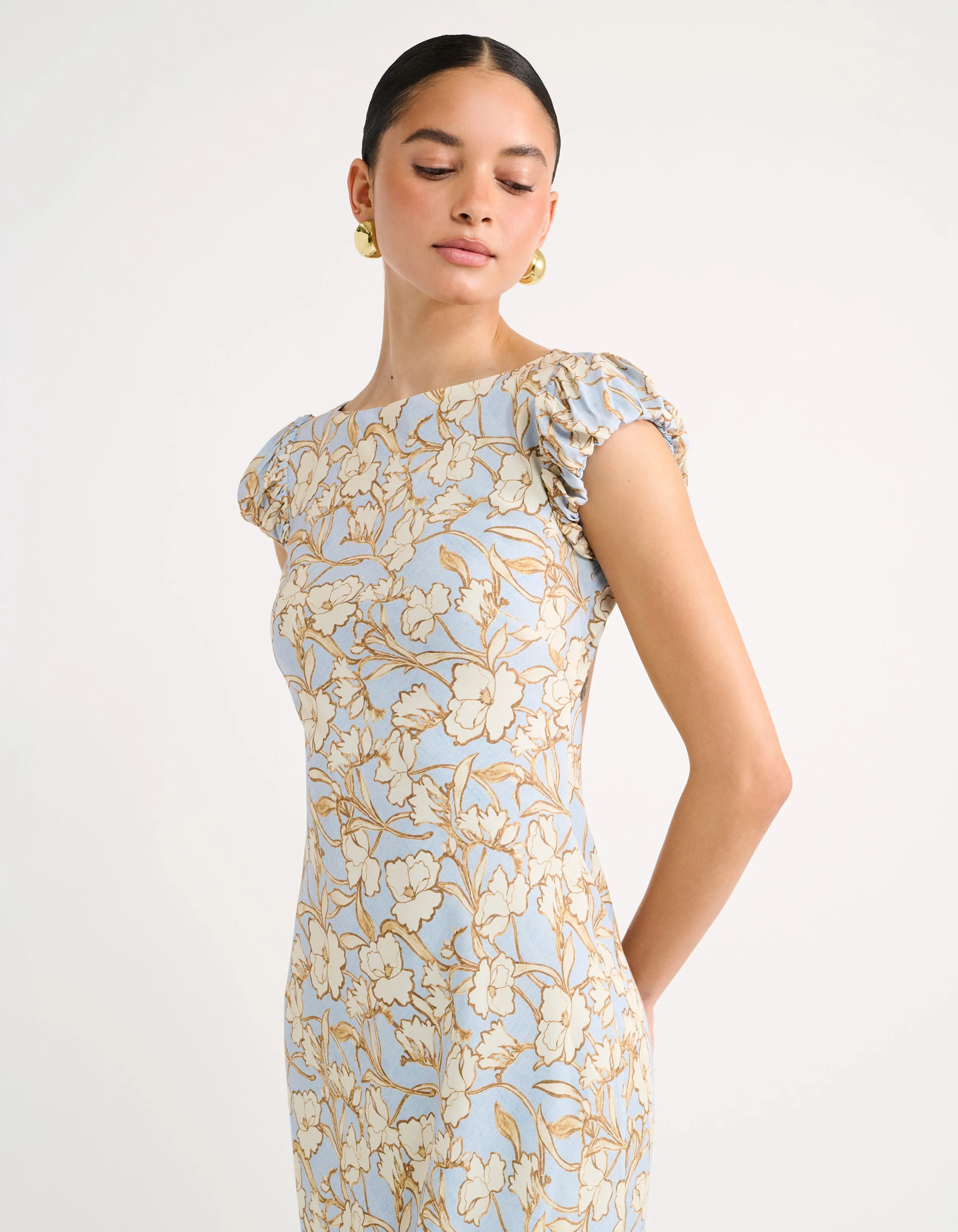 Moonlit Maxi Dress | Nouveau Vine sold by Rumored product image thumbnail 5