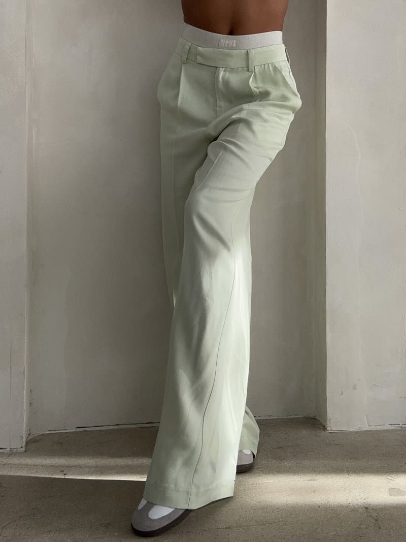 Banks Trouser | Mint sold by Rumored