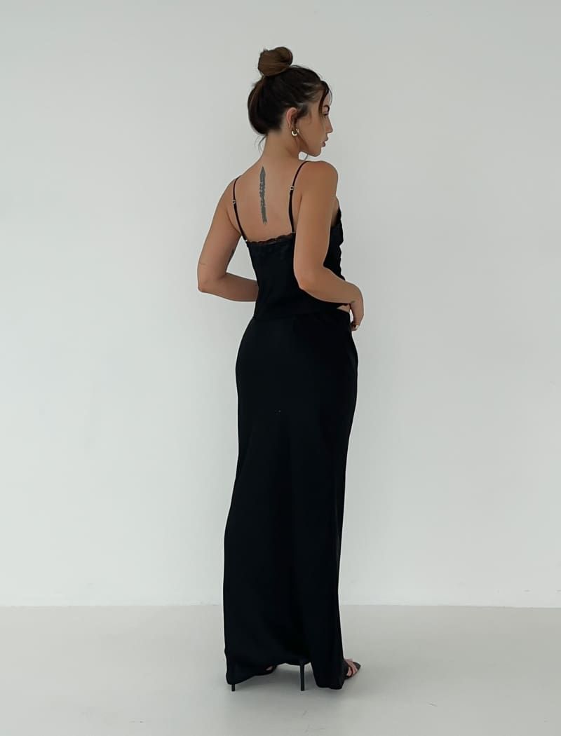 Eleventh Hour Tank | Black sold by Rumored product image thumbnail 6