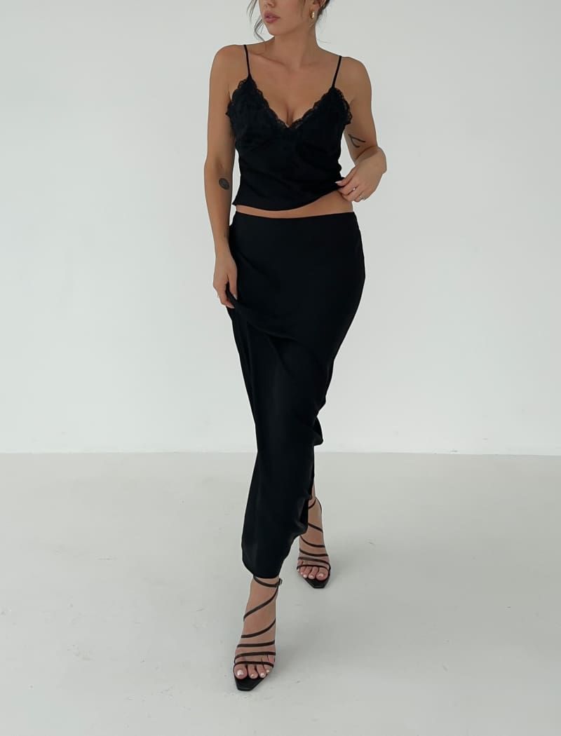 Eleventh Hour Tank | Black sold by Rumored product image thumbnail 5