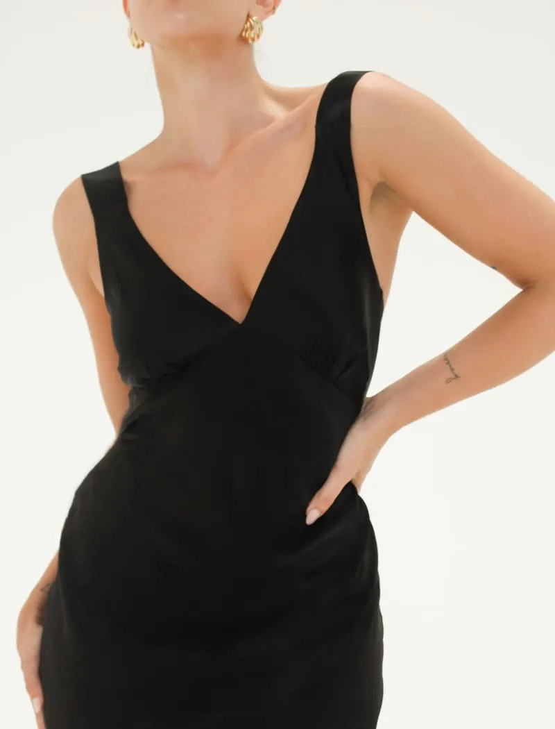 Sunset Strip Maxi Dress | Black sold by Rumored product image thumbnail 5