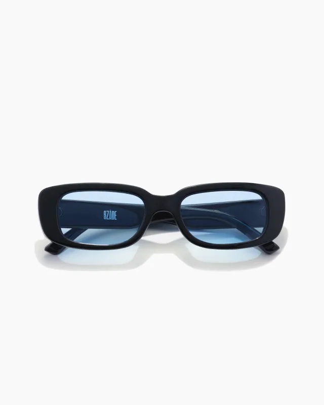 dollin ; black / aqua made by Szade