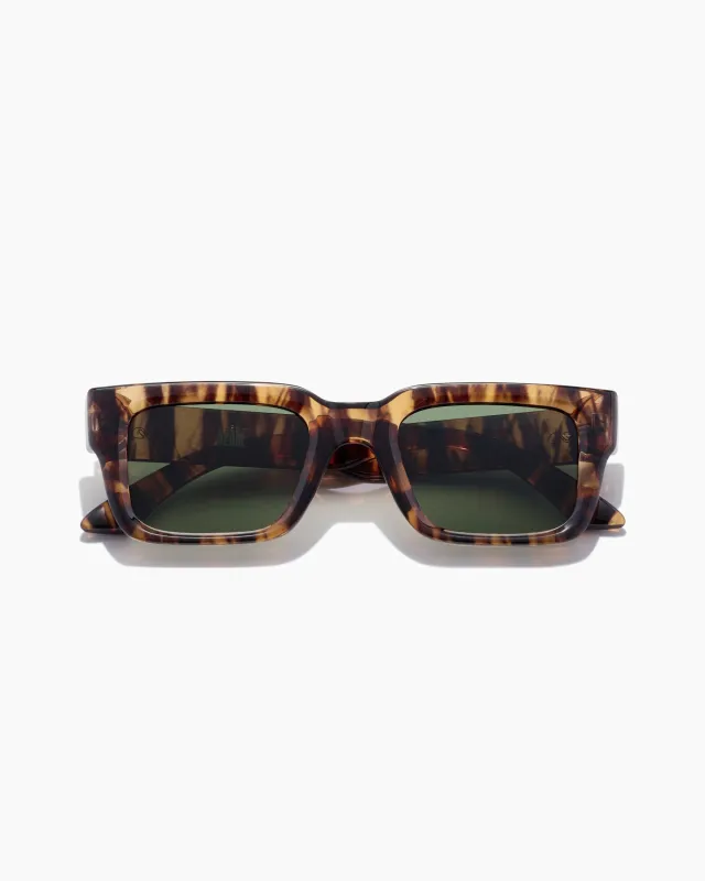 dixon ; walnut / moss polarised made by Szade