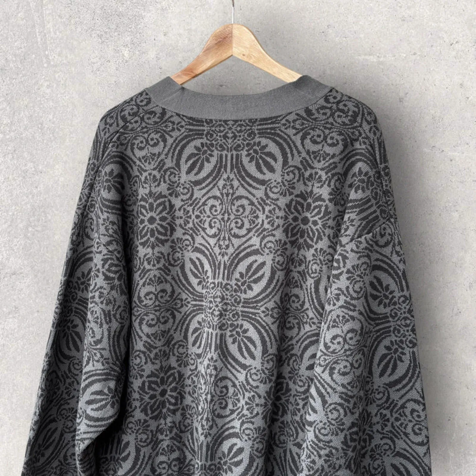 Beams Paisley Cardigan Grey L Japan import sold by WearHouse UK product image thumbnail 5