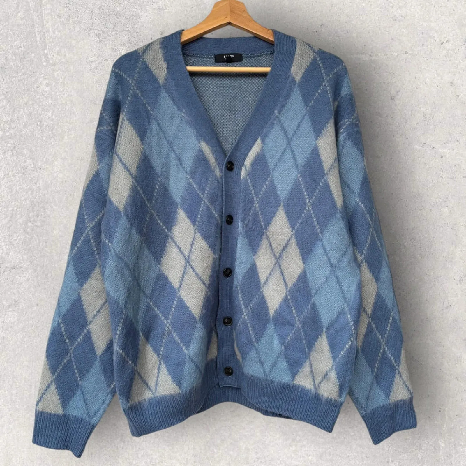 Beams Argyle Diamond Cardigan Blue S Japan Import sold by WearHouse UK product image thumbnail 2
