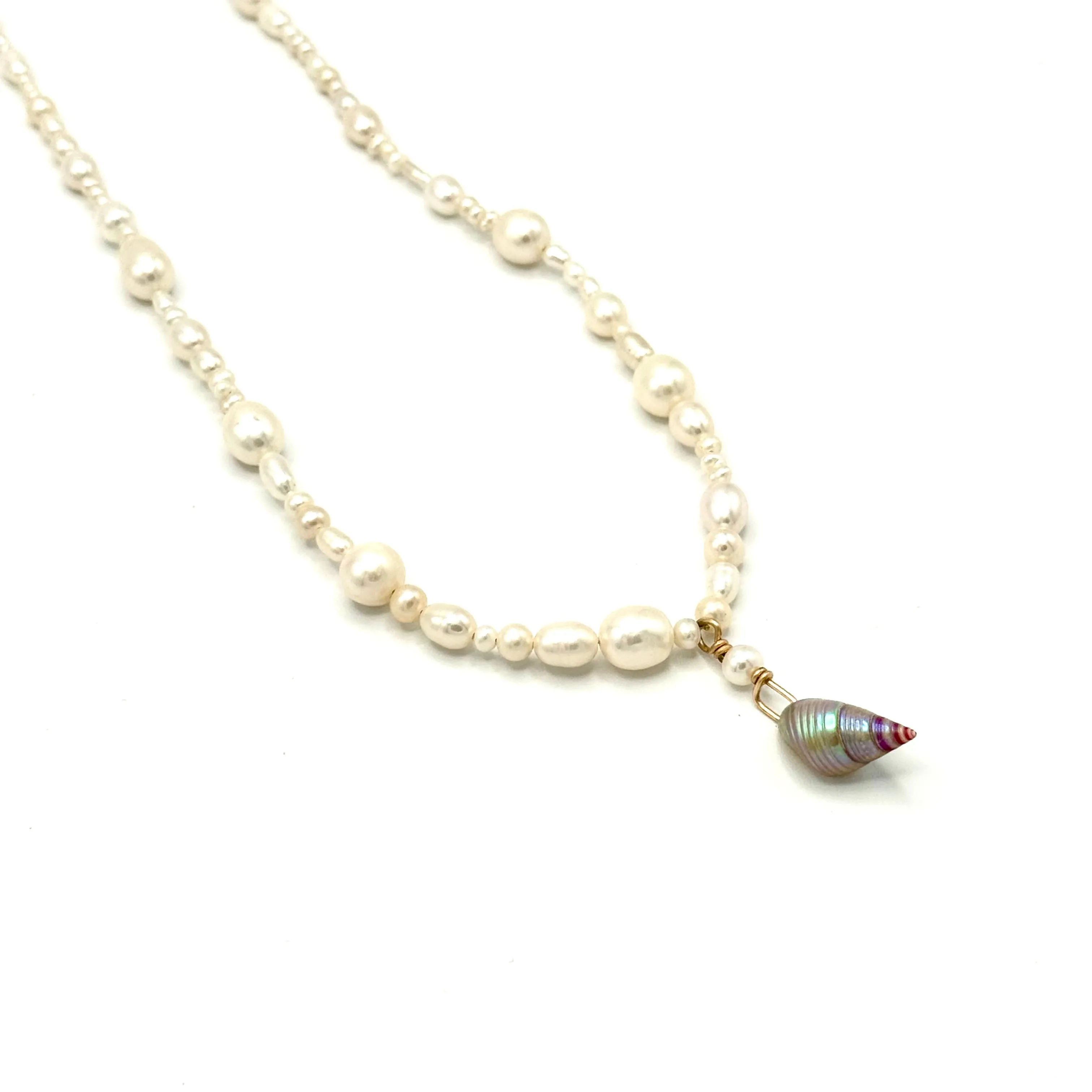 Rainbow kelp shell necklace sold by Ace of Swords product image thumbnail 5