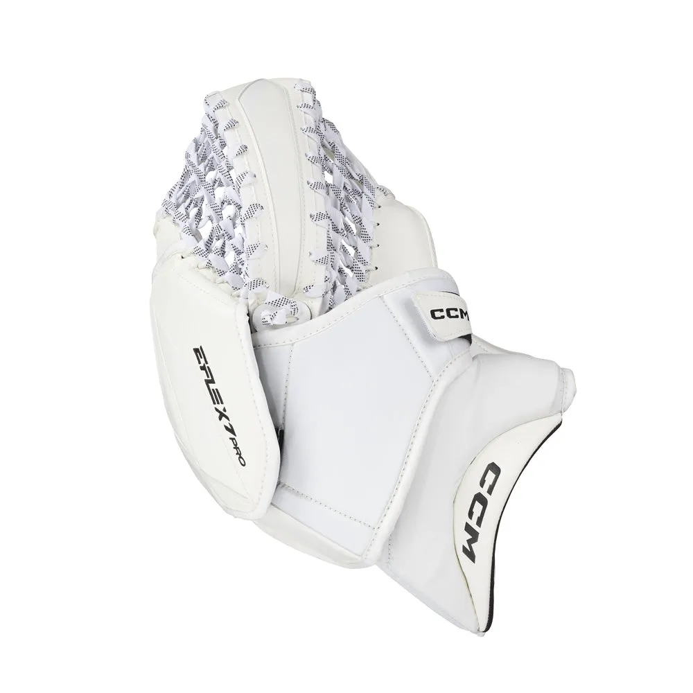 CCM Eflex 7 Senior Goalie Catcher sold by Pro Hockey Life product image thumbnail 2