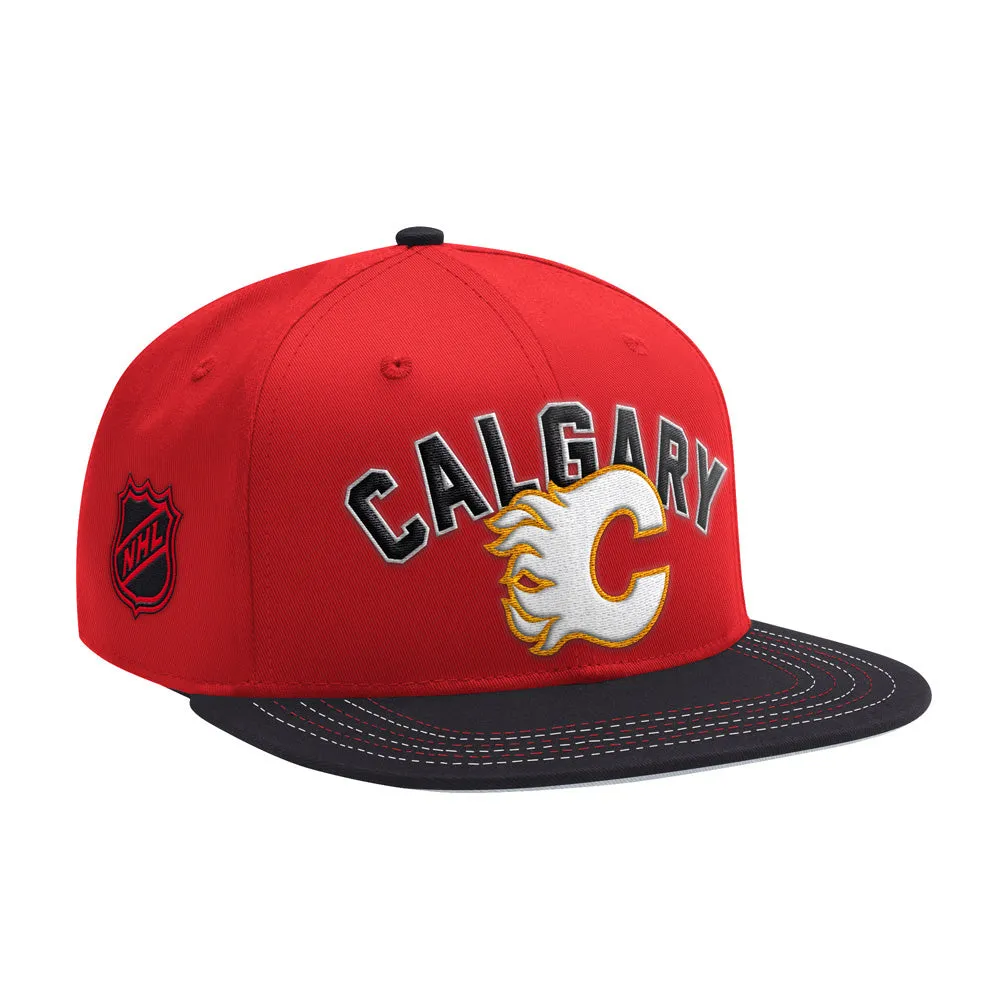 Starter Calgary Flames Locker Room Red Snapback Hat sold by Pro Hockey Life product image thumbnail 3