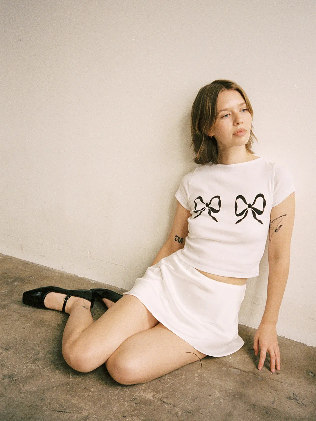 Alex Tee - Double Bows sold by Lisa Says Gah