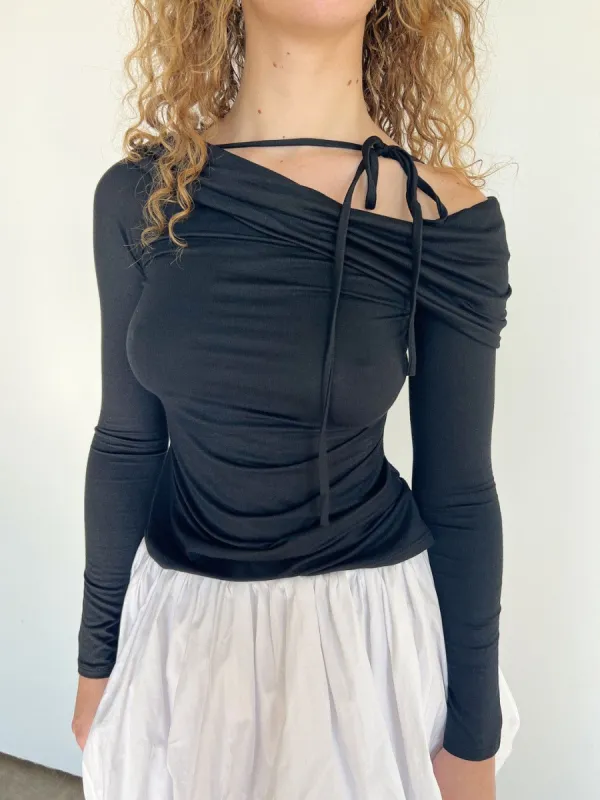 Leo Top - Black sold by Lisa Says Gah