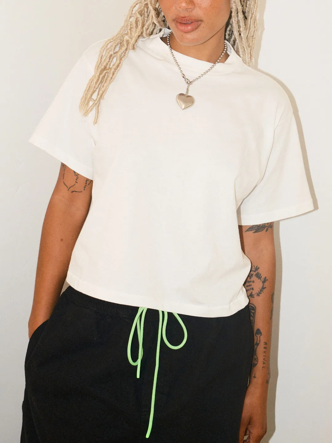 Charlie Tee - Solid sold by Lisa Says Gah