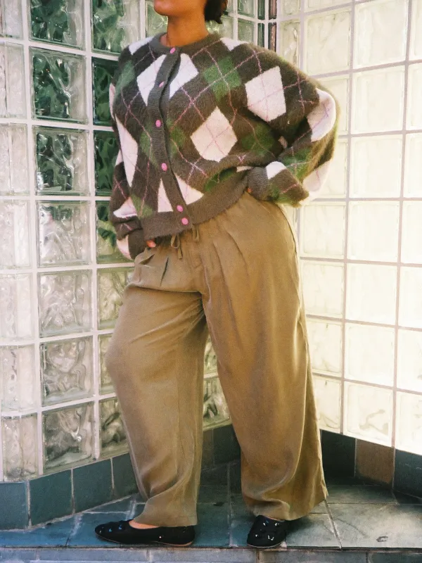 Pascal Pant - Olive sold by Lisa Says Gah