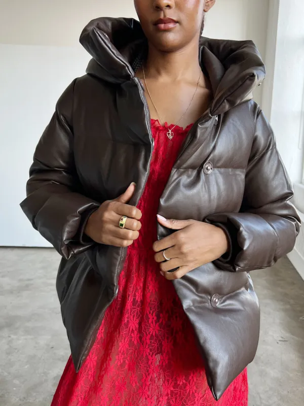 Patricia Puffer - Chocolate sold by Lisa Says Gah