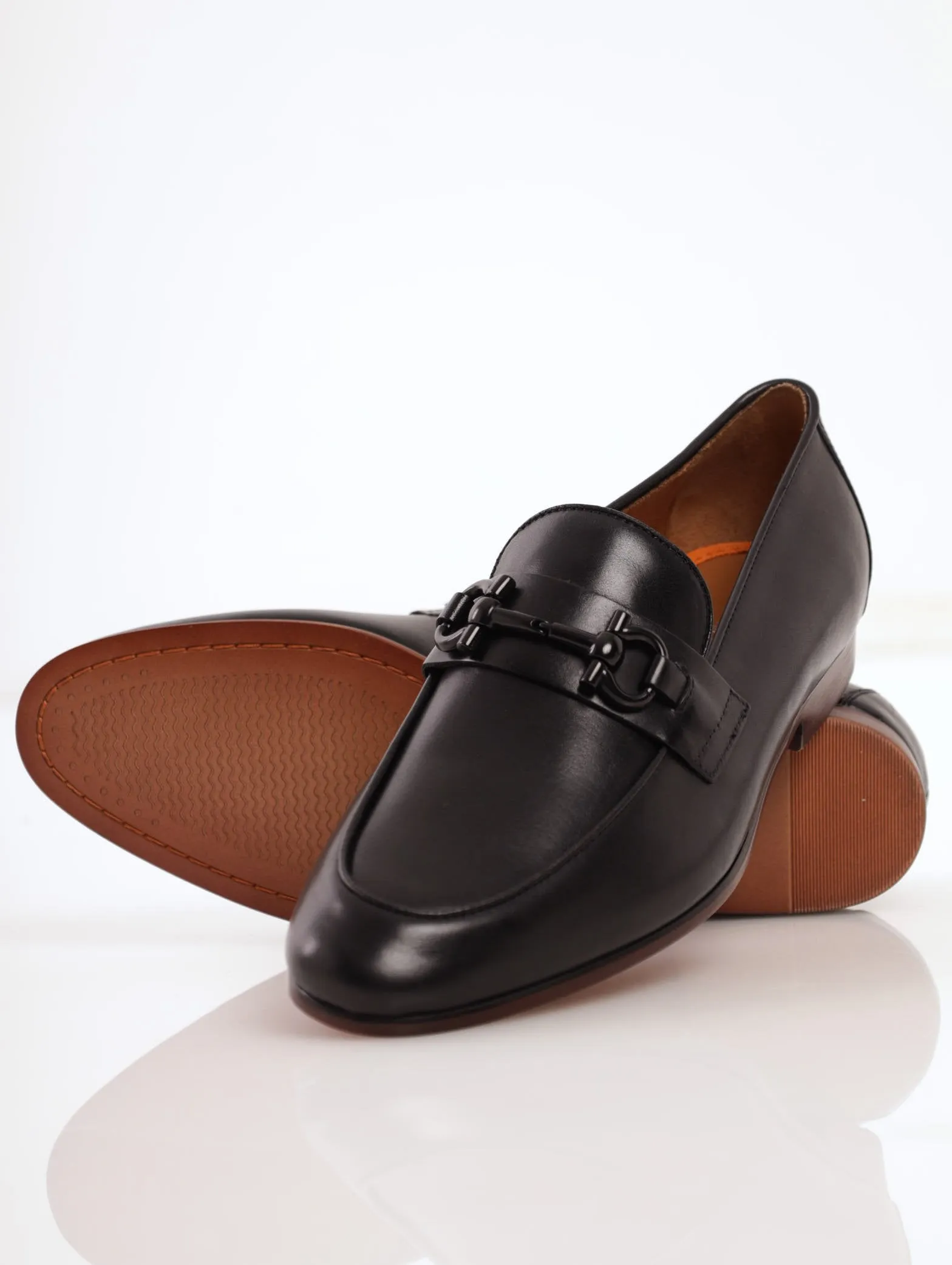 Men's Arraz Shoe - Black sold by Edgars