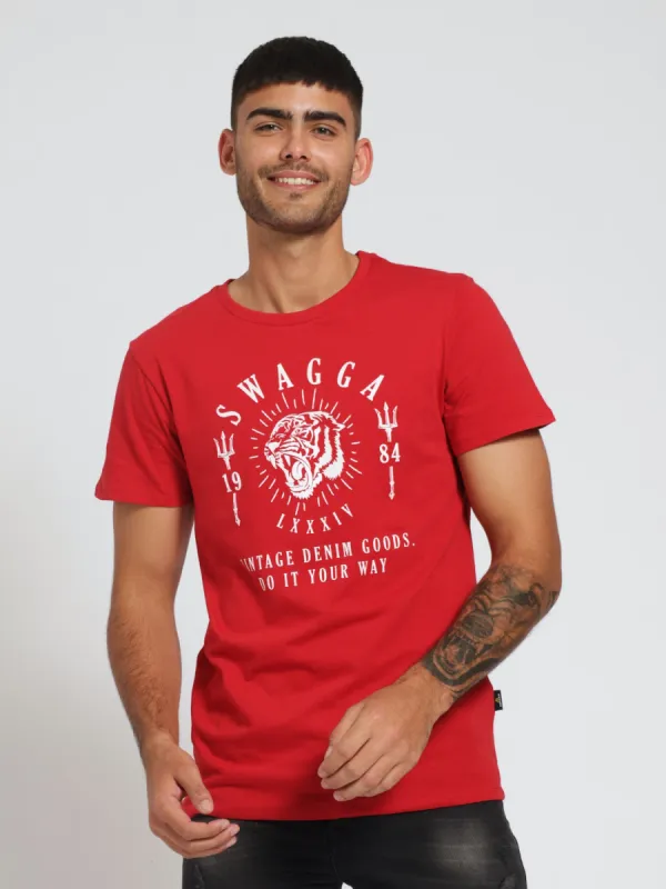 Basic Print Tee - Red sold by Edgars