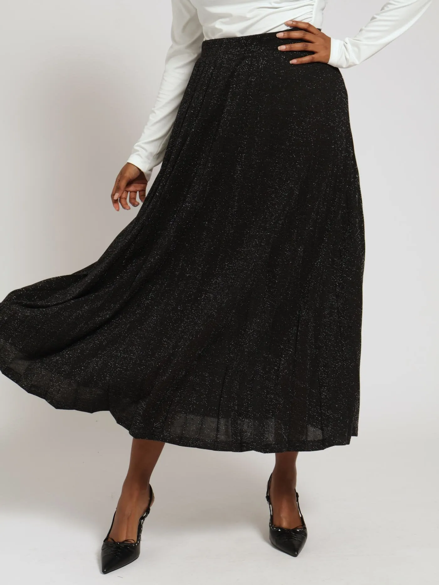 Pleated Shimmer Midi Skirt - Black sold by Edgars product image thumbnail 3