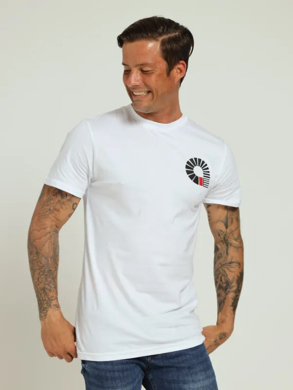 99 Tee - White made by Akademiks