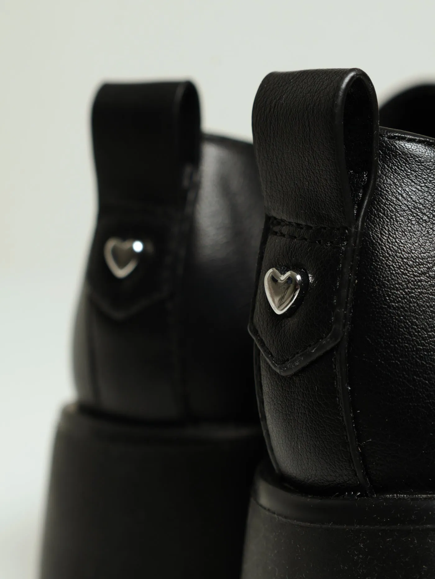 Makinley Chunky Lace Loafer - Black sold by Edgars product image thumbnail 4