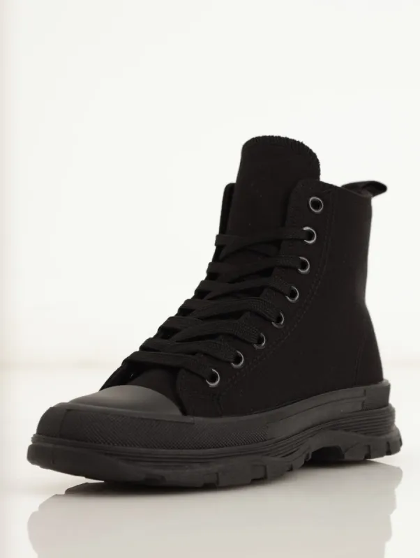 Girls Mono Chunky Boot - Black sold by Edgars