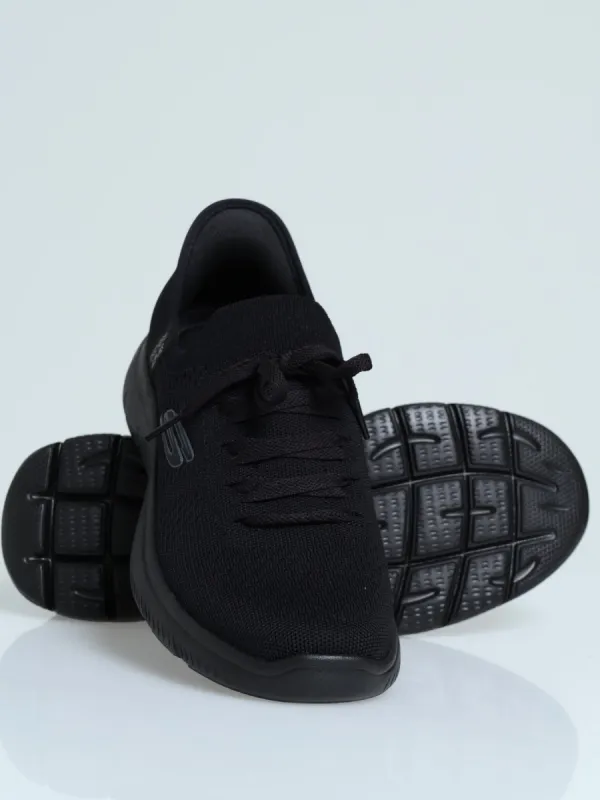 Summits Hands Free Slip On - Black made by Skechers