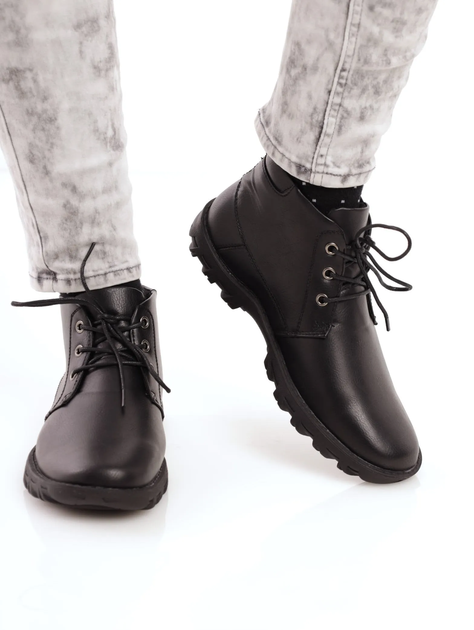 Men's Track 2 Wax - Black sold by Edgars