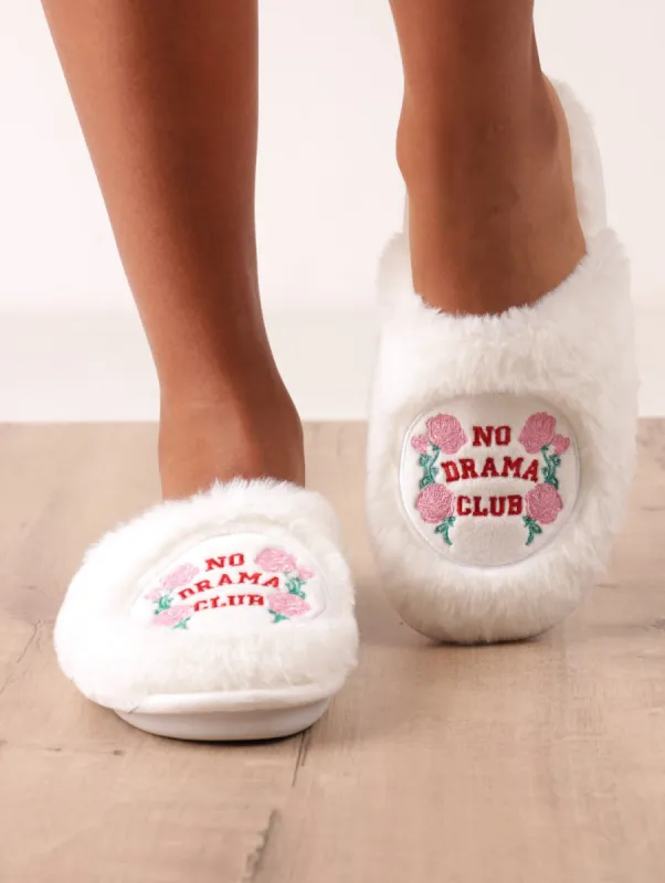Ladies No Drama Club Closed Toe Slipper - White sold by Edgars