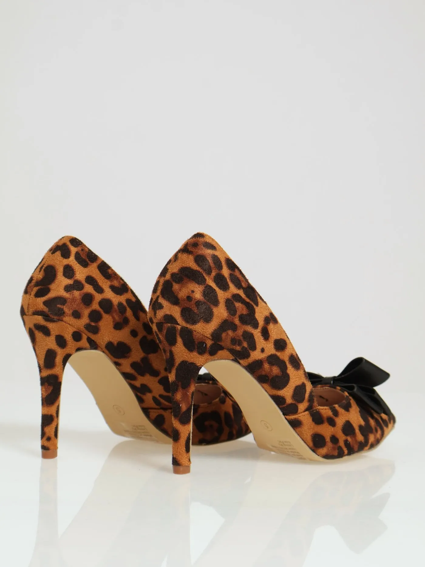 Layer Bow Pointy Court Heel sold by Edgars product image thumbnail 3