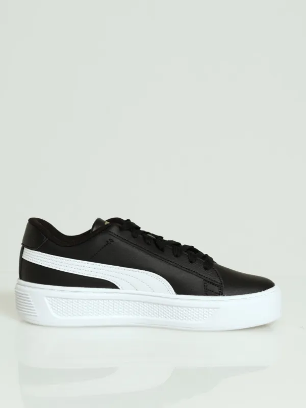 Smash V3 Platform Sneaker - Black made by Puma