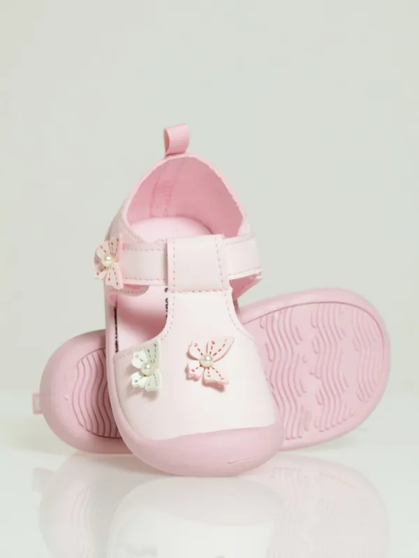 Girls Mila Infants Sandals - Light Pink made by Pierre Cardin