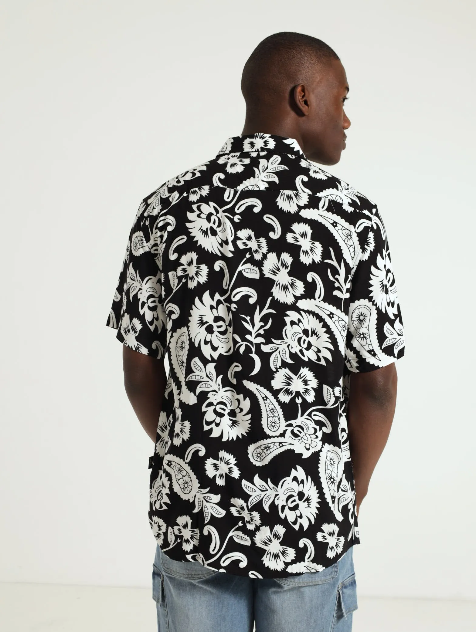 Viscose Paisley Shirt - Black sold by Edgars product image thumbnail 3