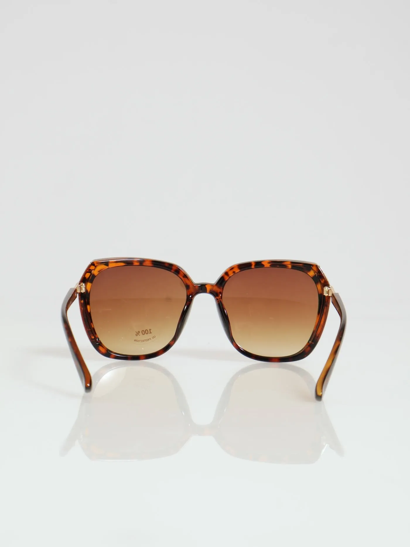 Shiny Sunglasses With Gold Metal - Tortoise sold by Edgars product image thumbnail 3